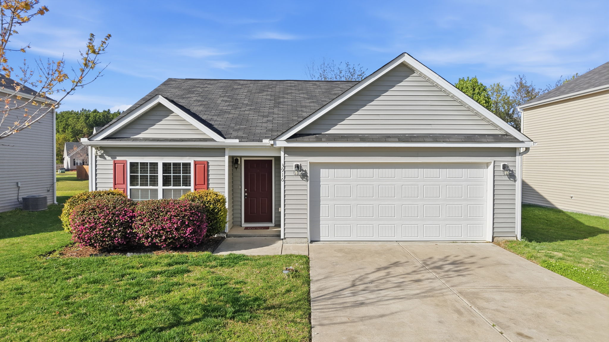 3916 Sabre Lane