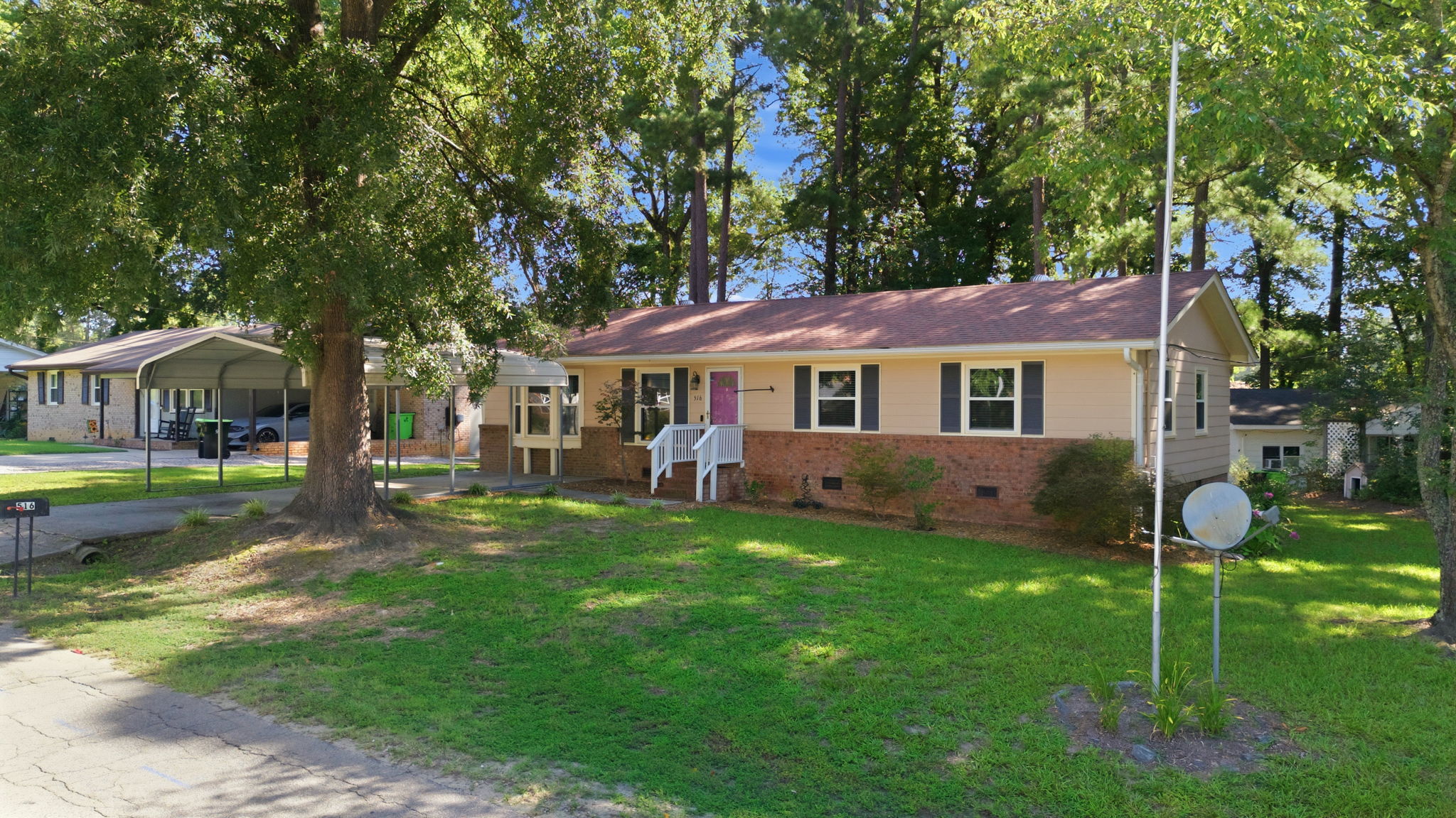 Property main image